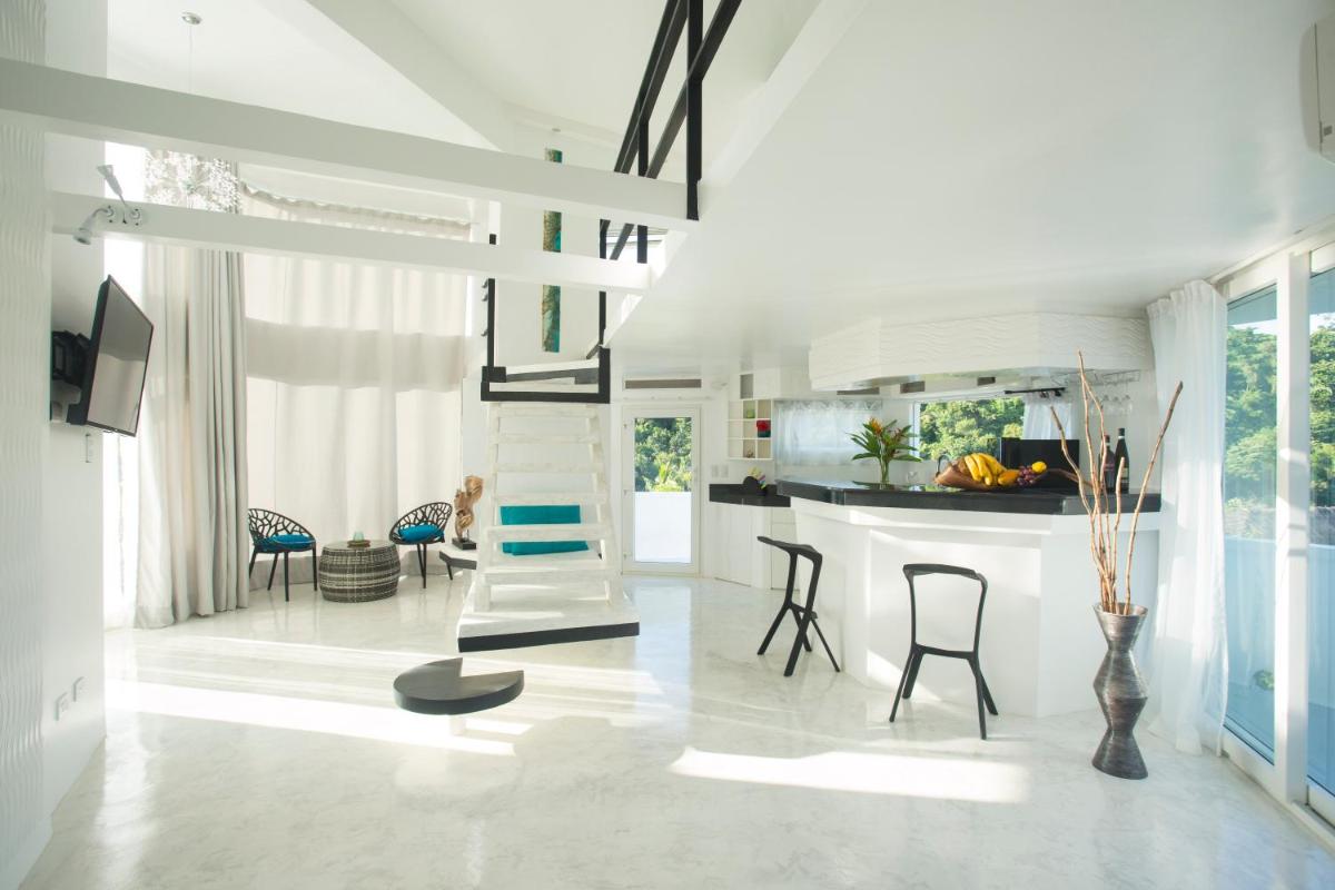 Royal PALAZZO Italian Apartments - Housity