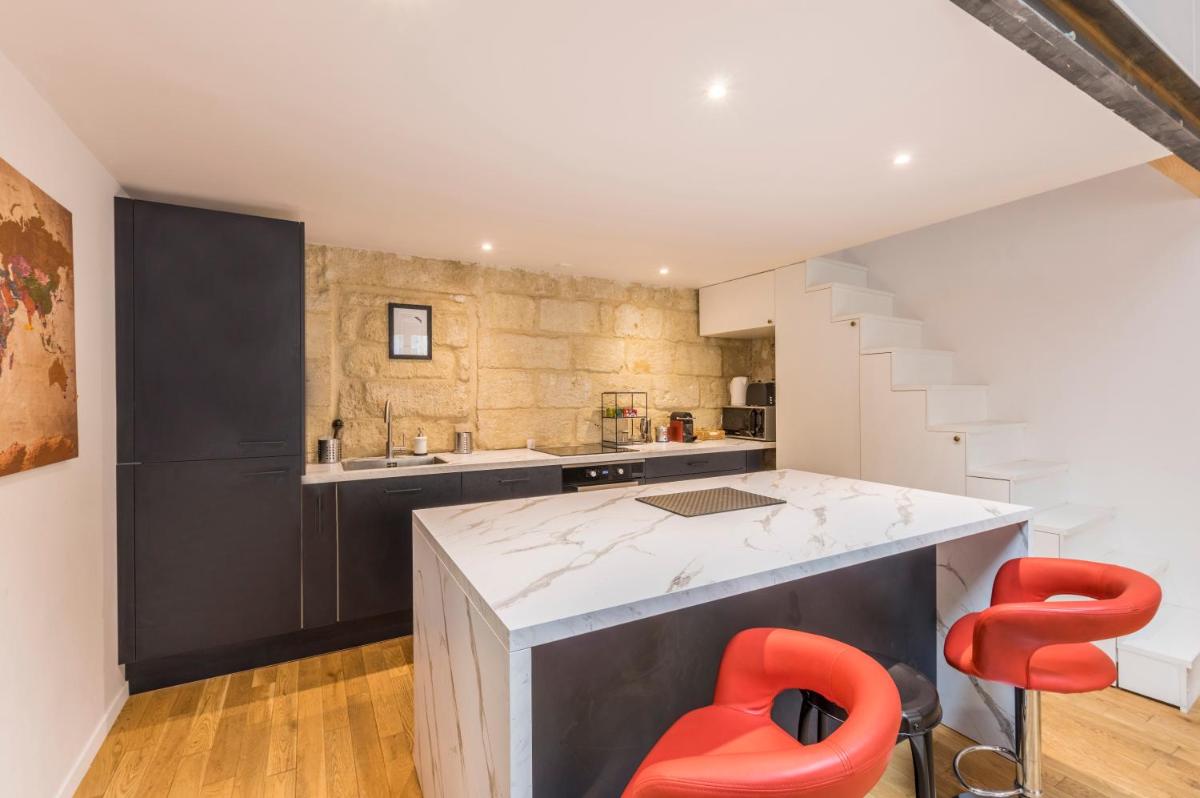 Suitetrails - La Parenthèse Roucher Montpellier - Duplex Climatisé T2 Cœur écusson