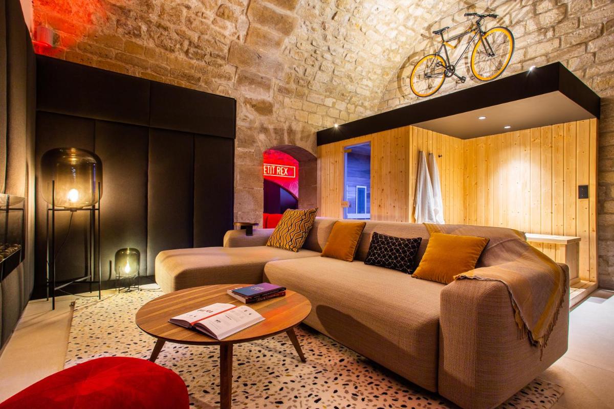 CMG - Place des Vosges - Housity