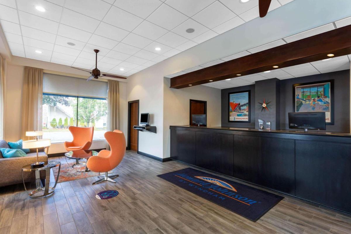 Howard Johnson by Wyndham Portsmouth - Housity
