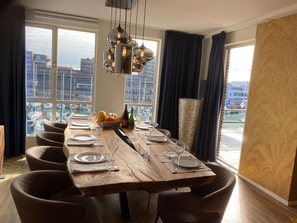 Scheveningen Diamond View Beach and Harbour - Housity