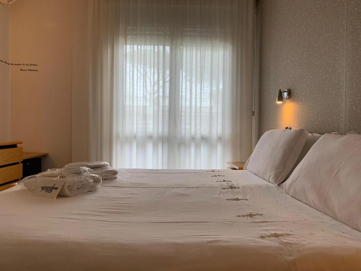 Hotel Logonovo - Housity