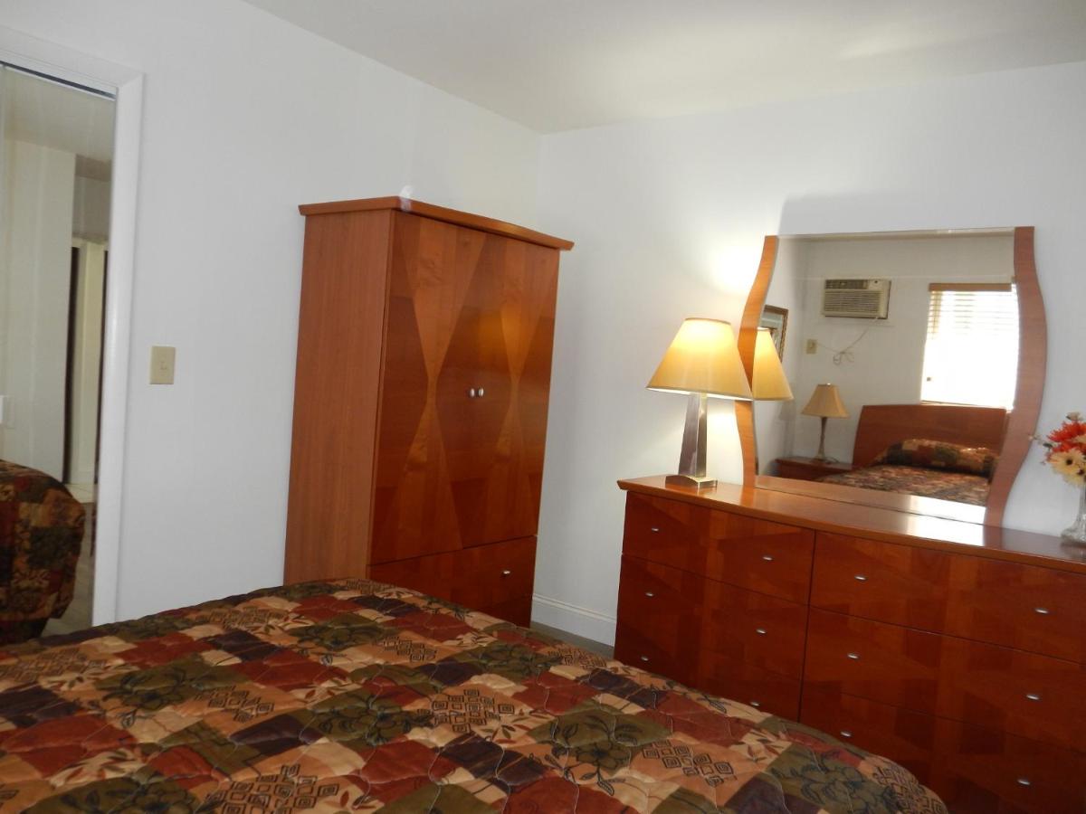 Shell Motel Hollywood - Housity