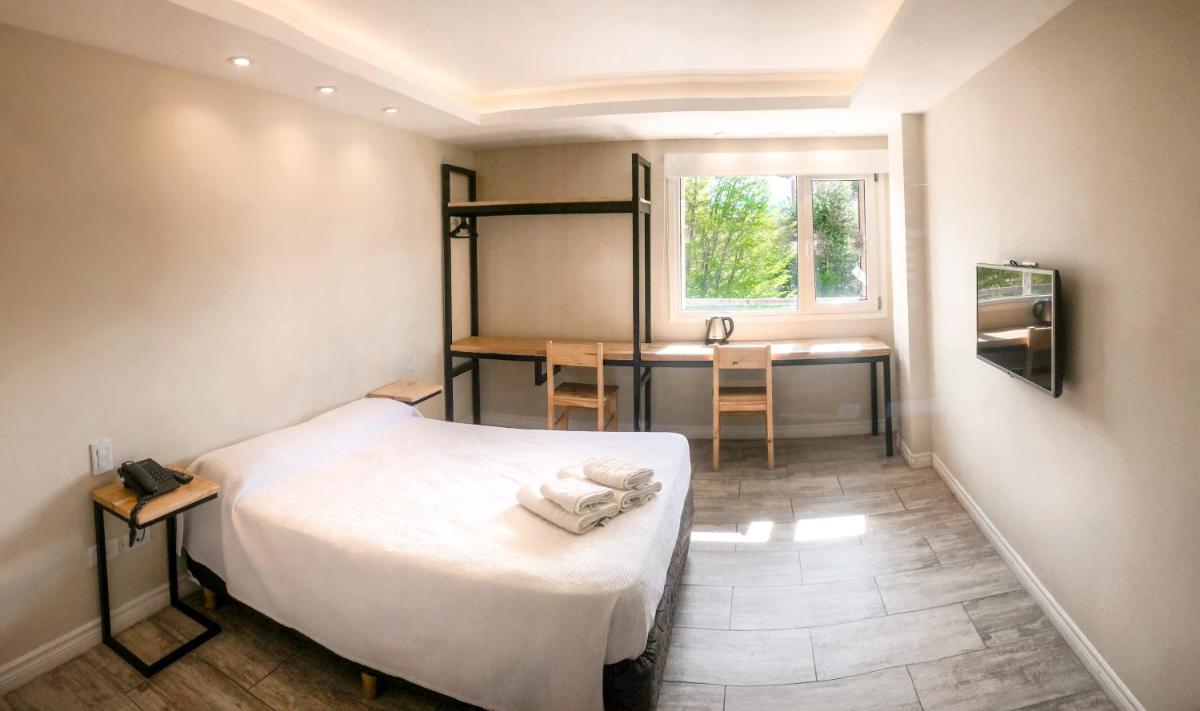 Hotel Monaco - Housity