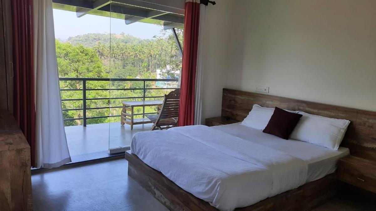 LetStay Vythiri Hill Palace - Housity