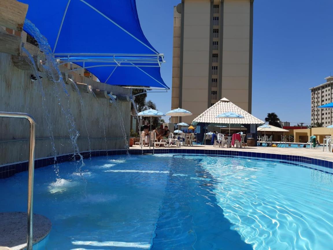 Eldorado Flat Service Piscinas de Águas Termais - Housity