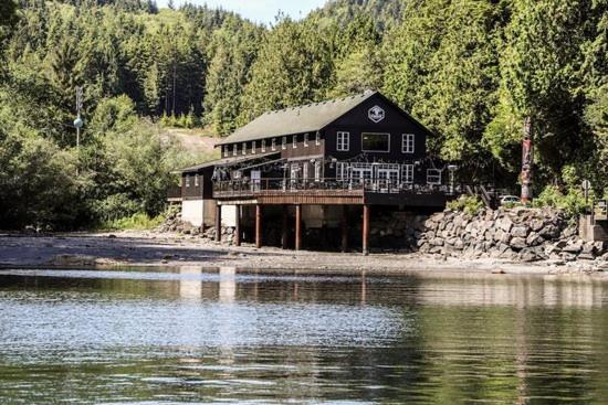 Port Renfrew Vacation Rentals - Housity