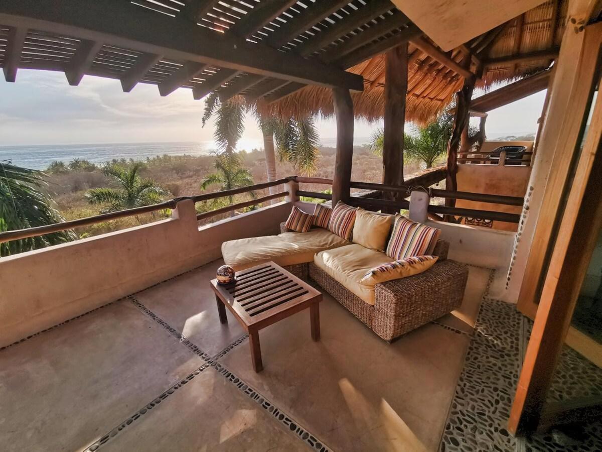 Espectacular Troncones Estate with 360 degree Views - 5 minute walk from the main surf break - Housity