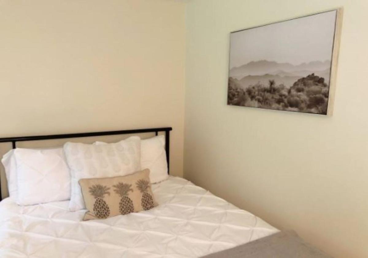 Cedar Springs Harrison Lake - Housity