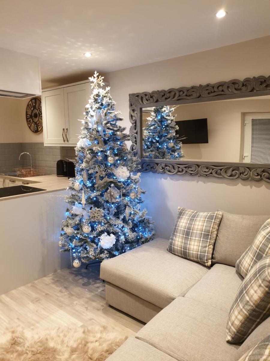 Luxury five star cottage one - Housity