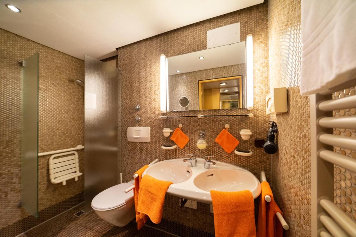 Stadt-gut-Hotel Filderhotel - Housity