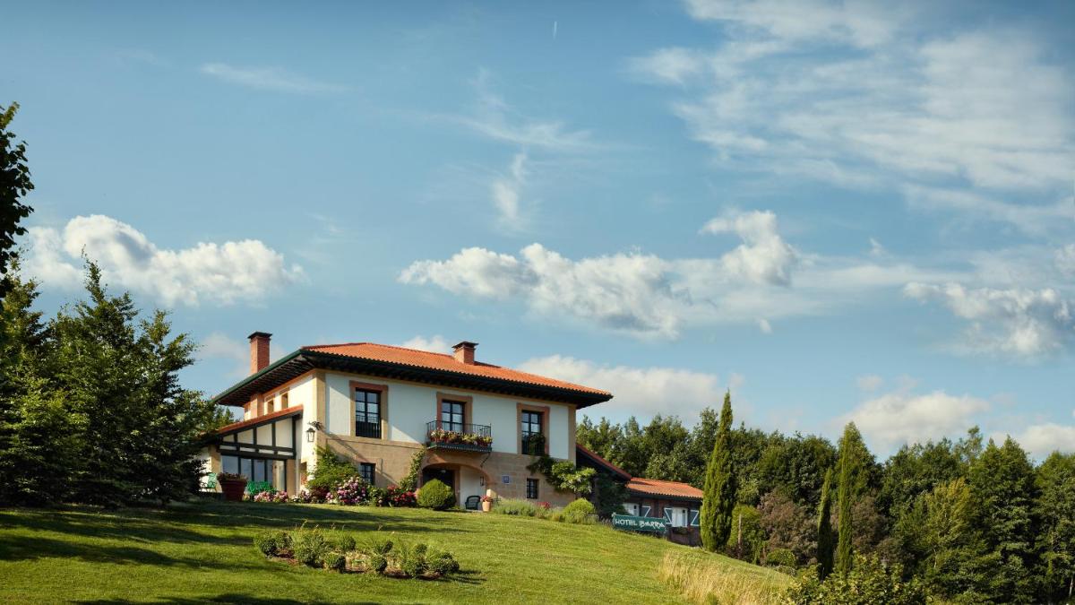 Hotel Ibarra Zalla - Housity
