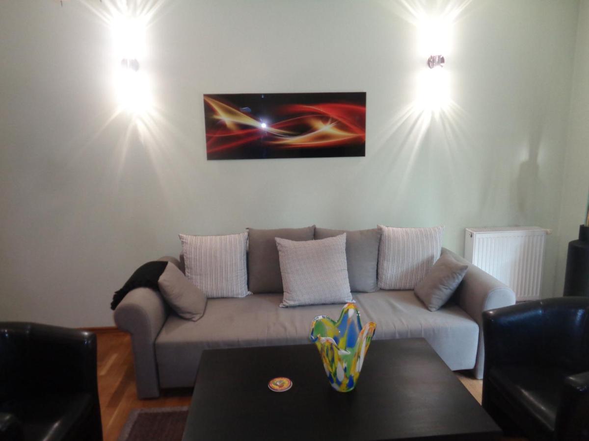 Angel Plaza Krakow - Housity