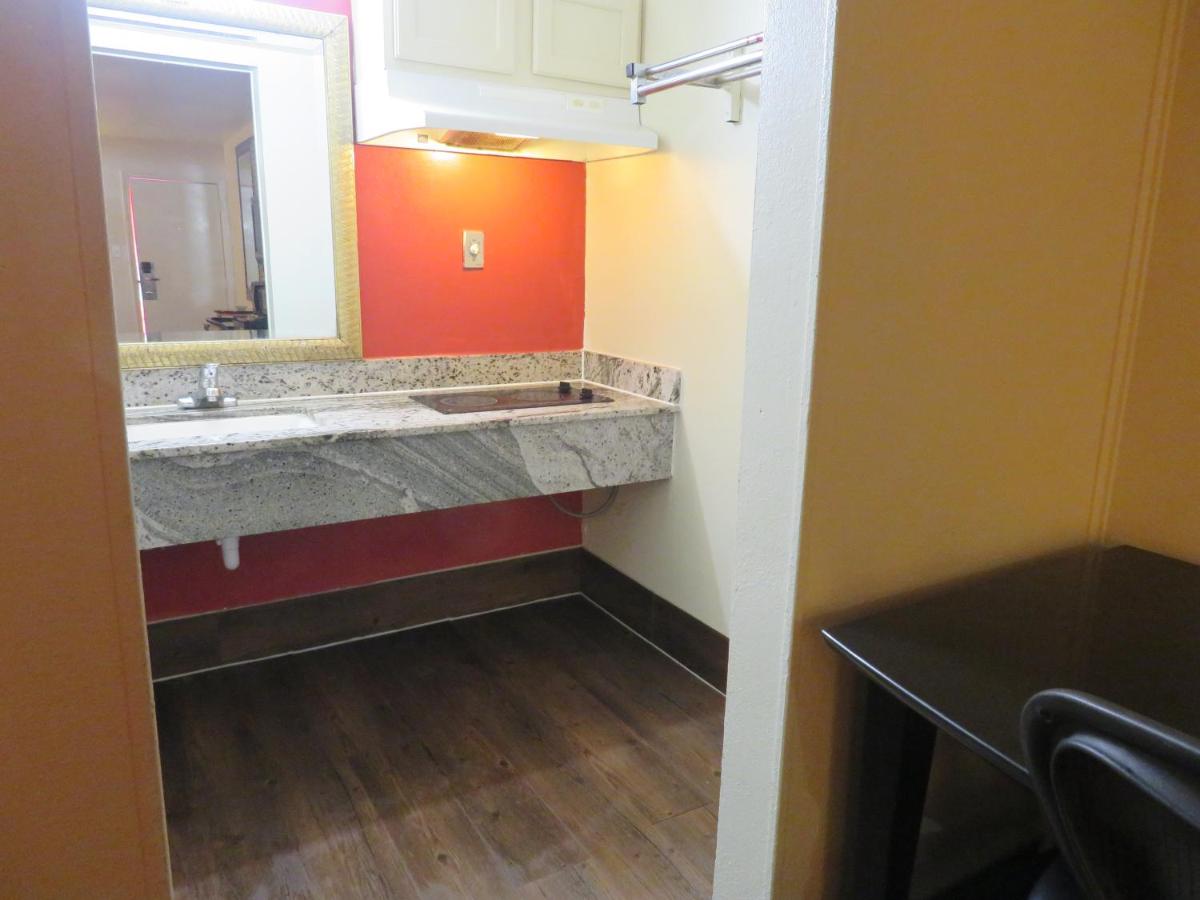 Travel Inn Beaumont - Housity