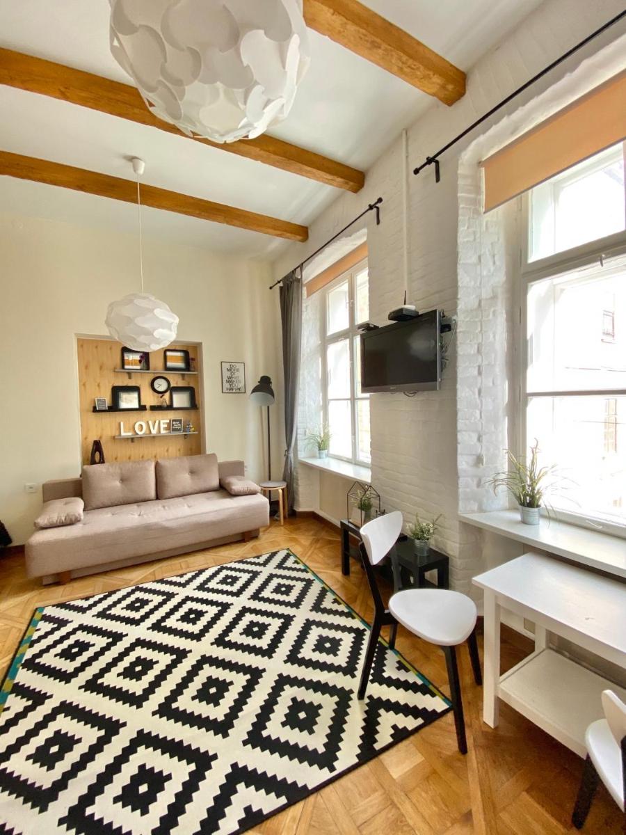 Dreaming Apartments - Housity