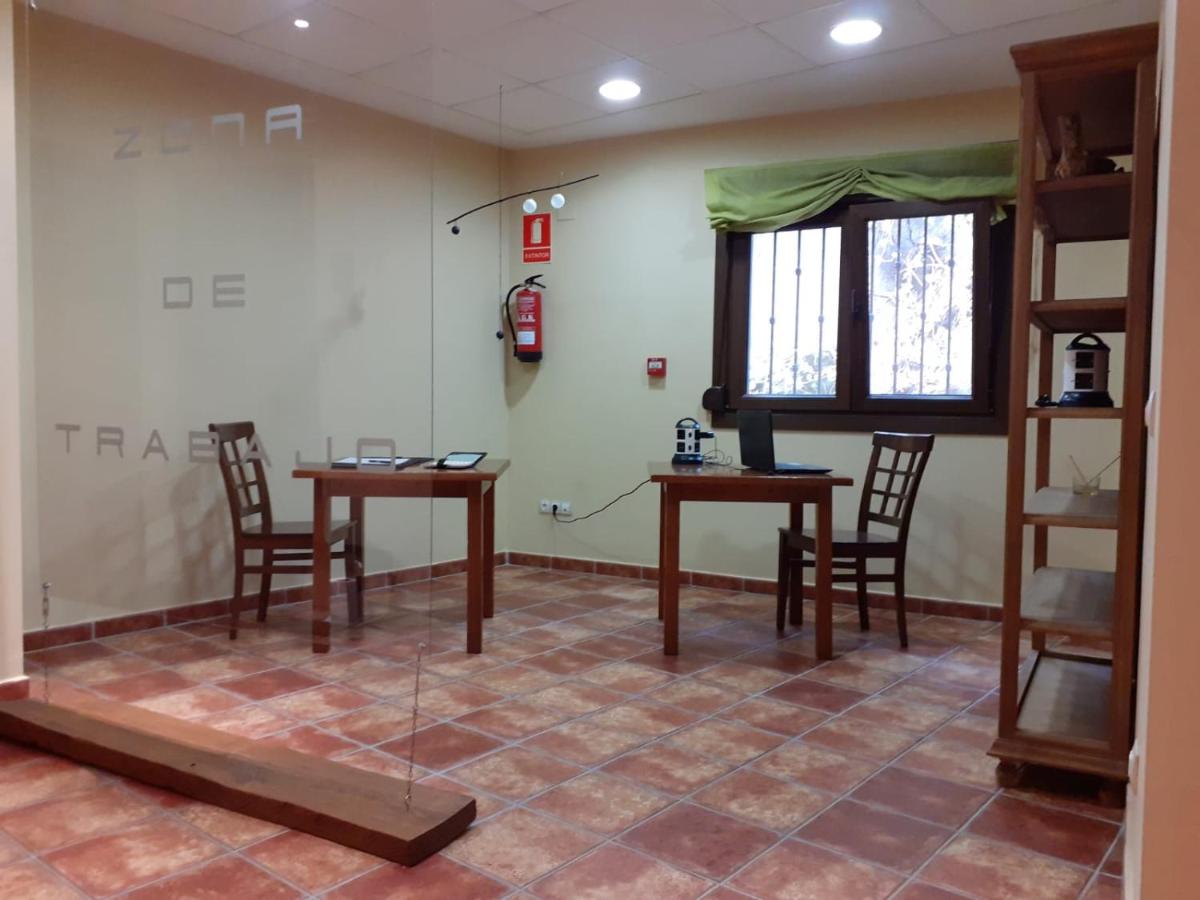Hotel Rural Los Molinillos - Housity