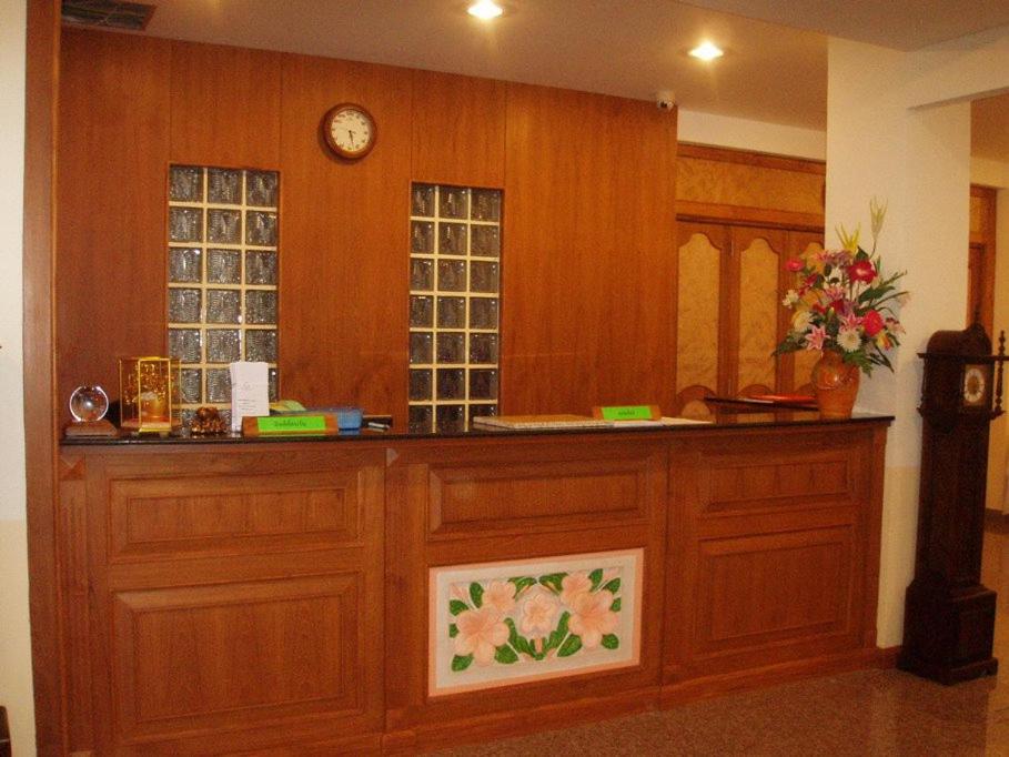 โรงแรมเอสซีเรสซิเดนซ์ มุกดาหาร - Housity