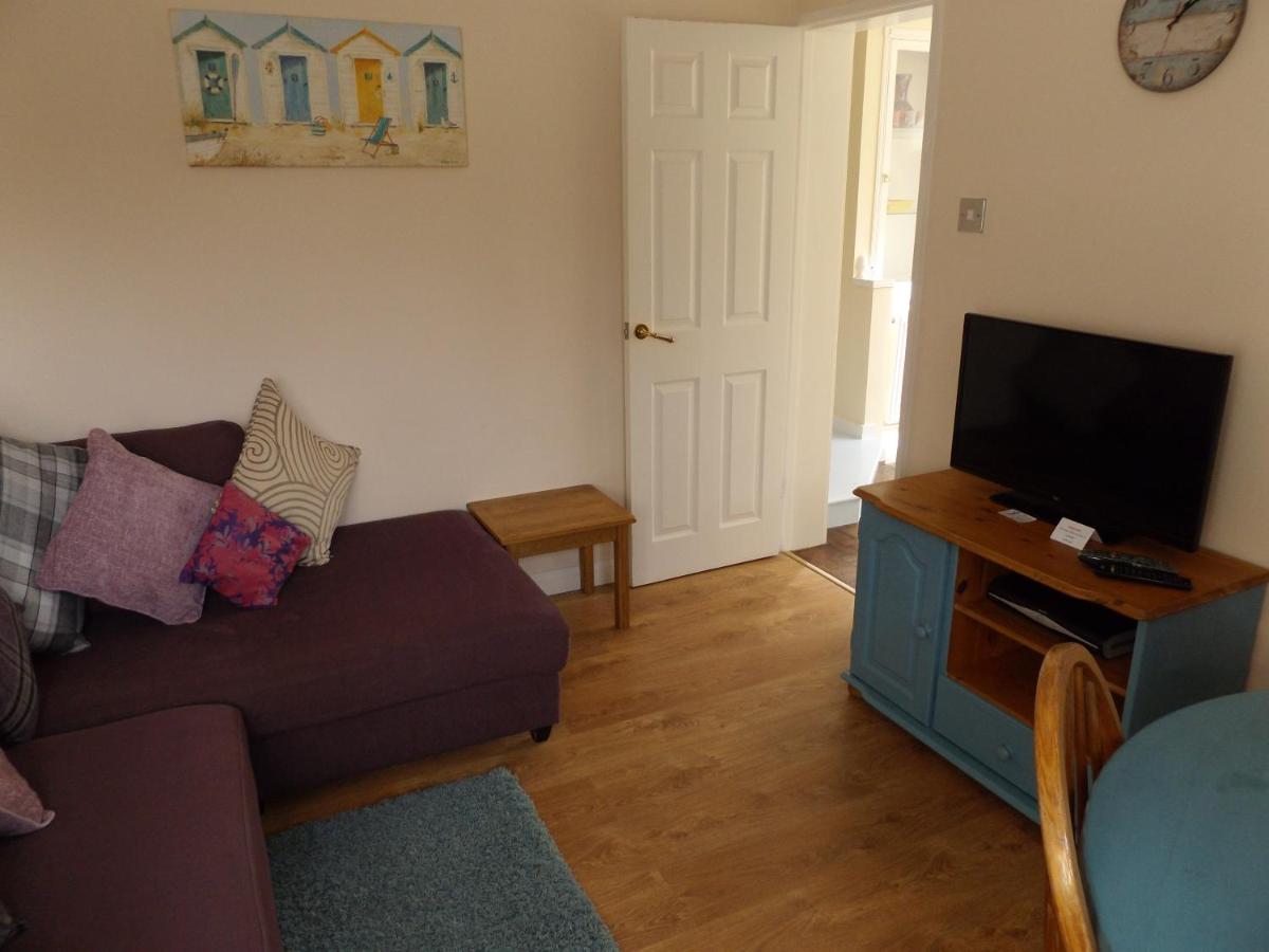 Family guest suite in Cheselbourne - Housity