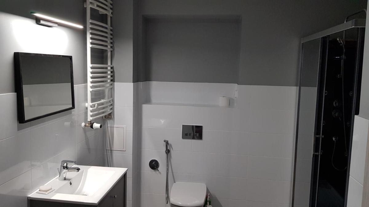 Avalon apart 1 - Housity