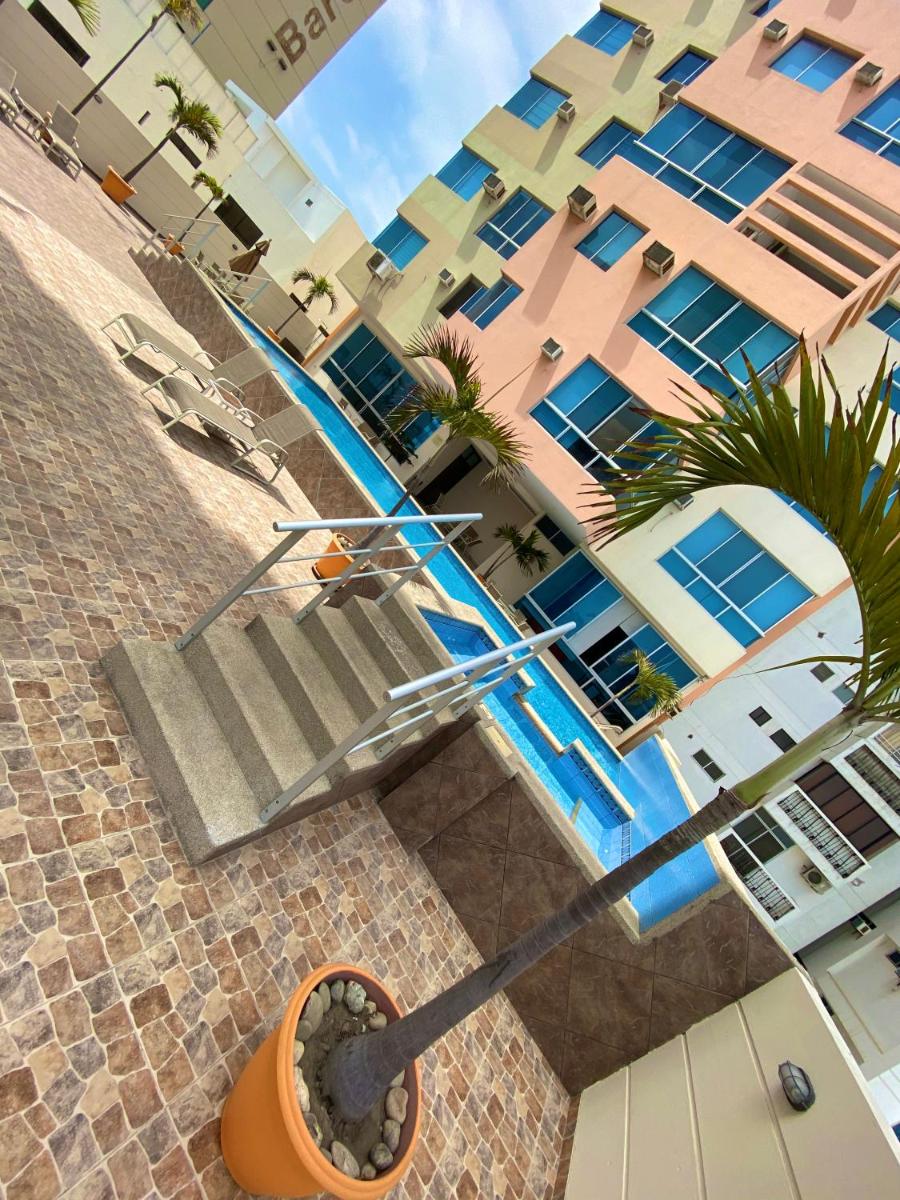 CÓMODO APARTAMENTO CON VISTA AL MAR. - Housity