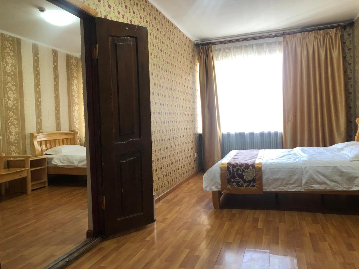 Land Hotel - Housity