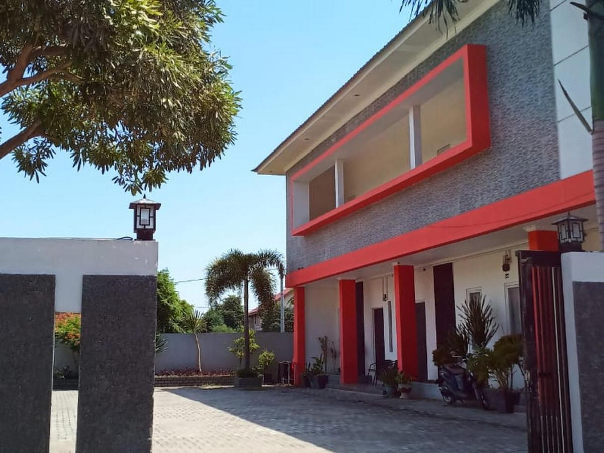 Fidelia Homestay Palu Mitra RedDoorz - Housity