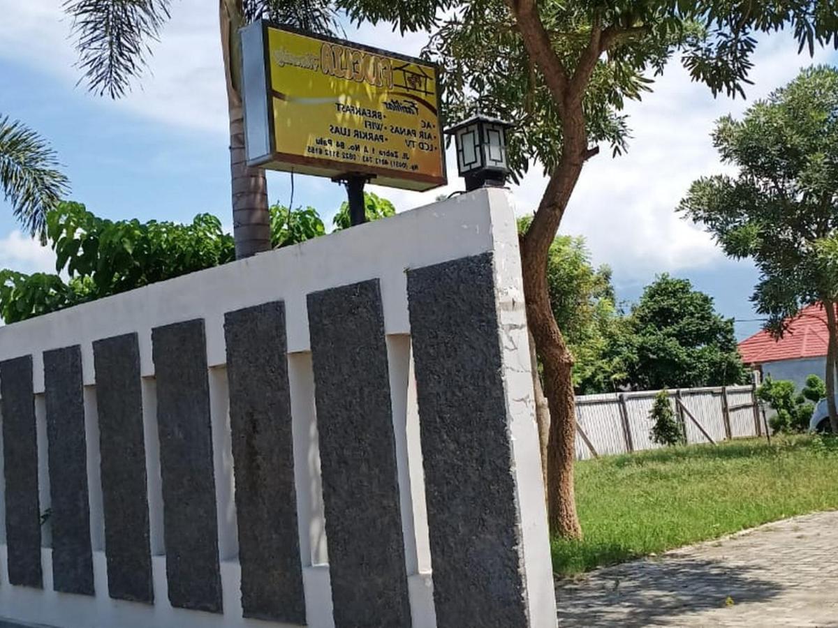Fidelia Homestay Palu Mitra RedDoorz - Housity