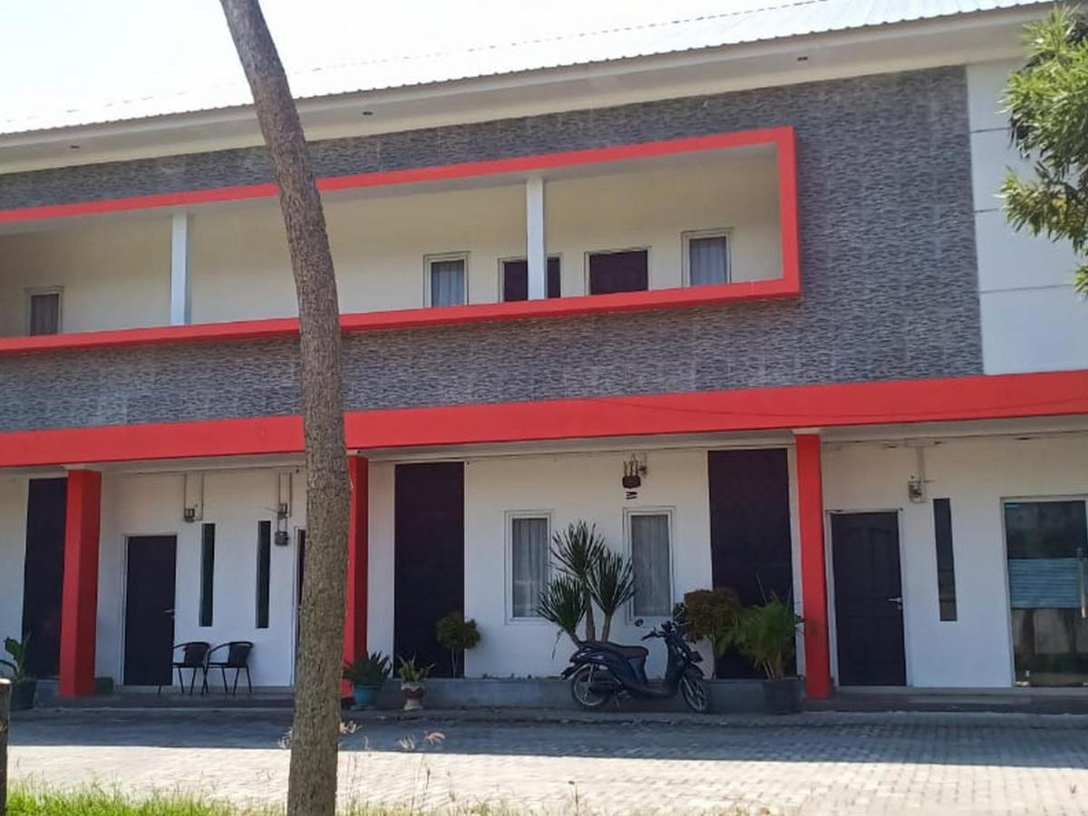 Fidelia Homestay Palu Mitra RedDoorz - Housity