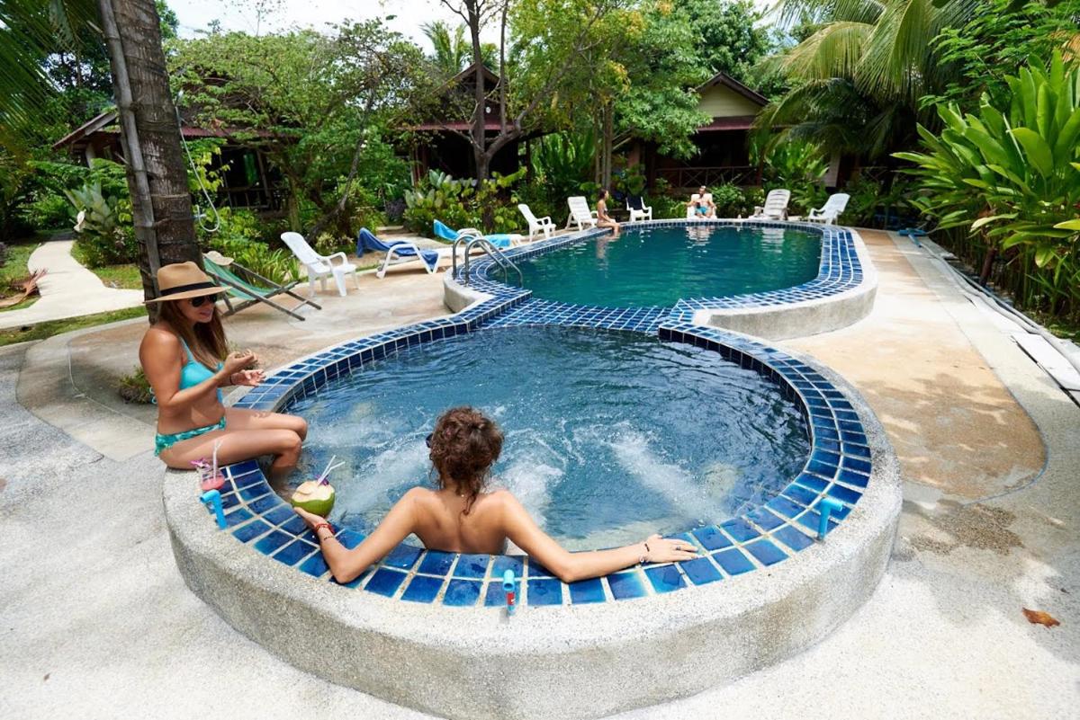 Ulmar's Nature Lodge, Koh Yao Noi - Housity