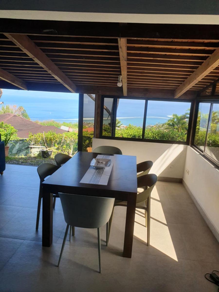 Jolie Maison Vue Ocean et Moorea - Housity