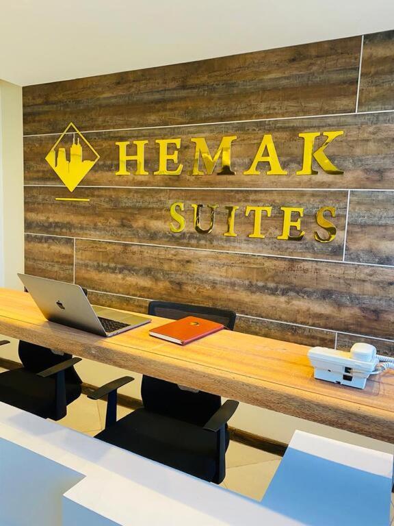 Hemak Suites - Housity