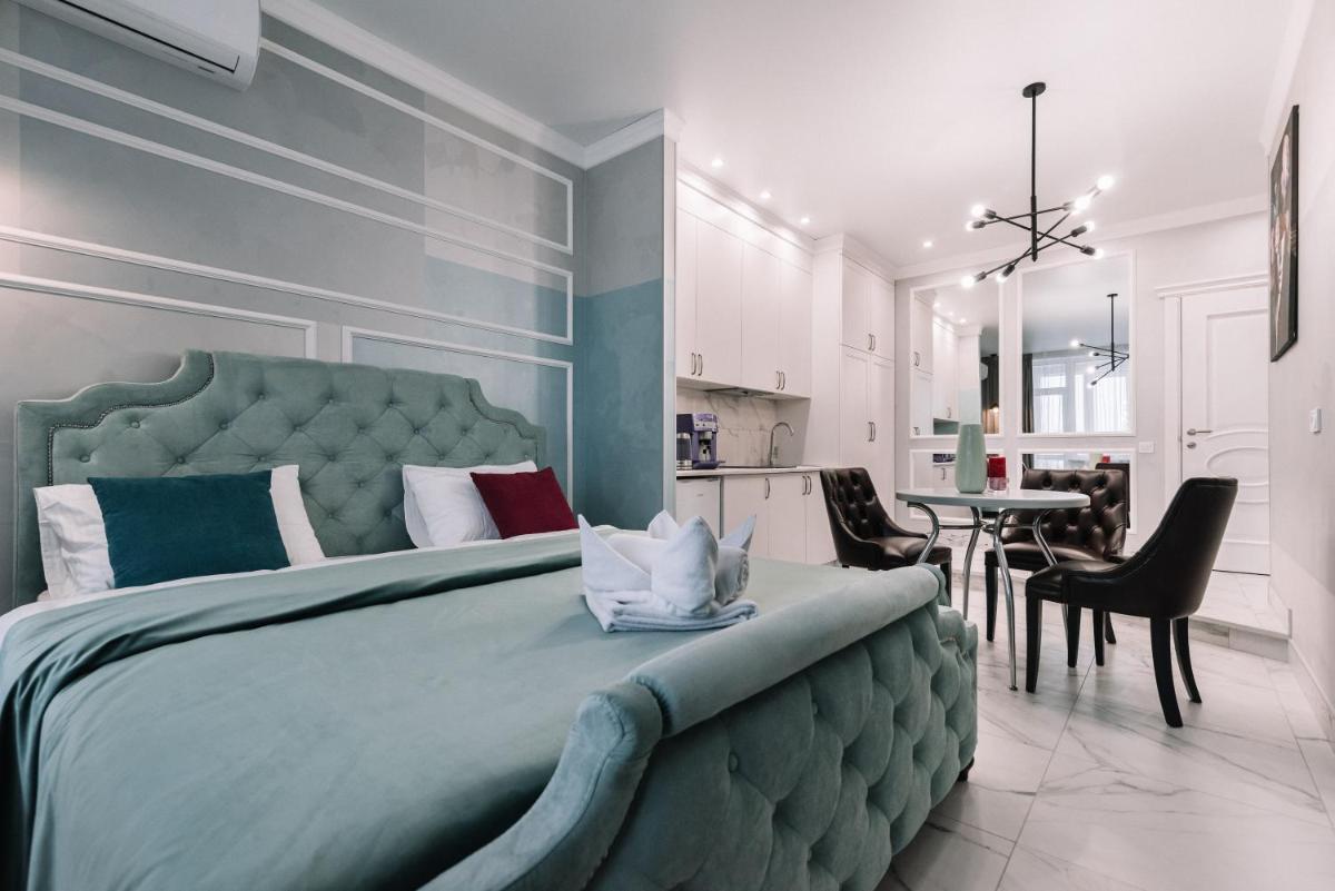 Suitetrails - Royal Tower VIP Smart Apartments 1