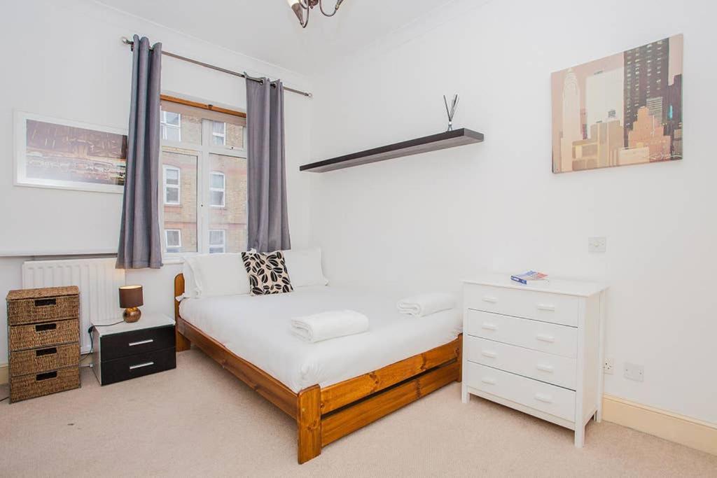 City Road London - Housity