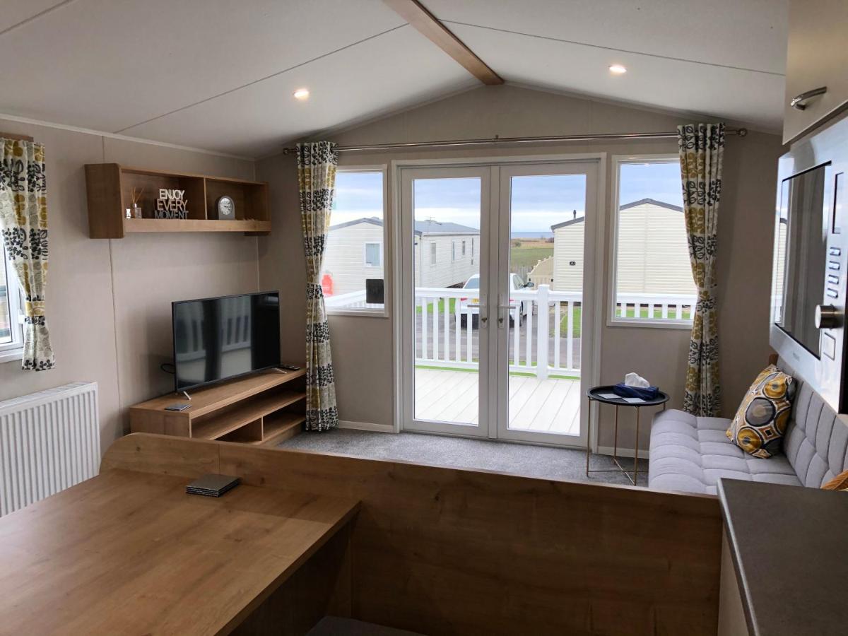 Whitley bay 4 berth Caravan - Housity