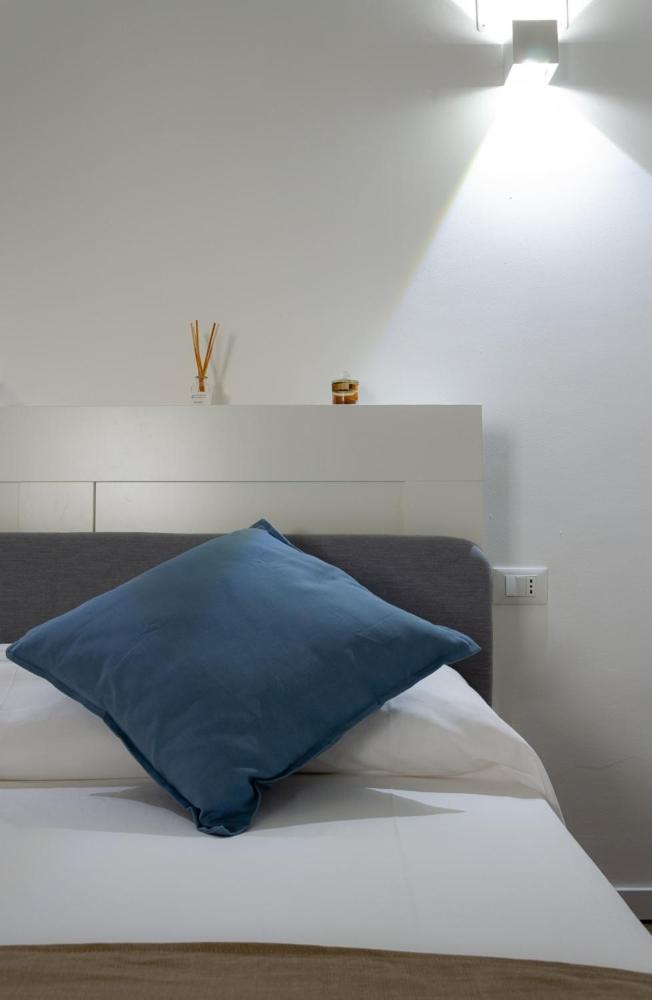 Piazza Florio Rooms - Housity