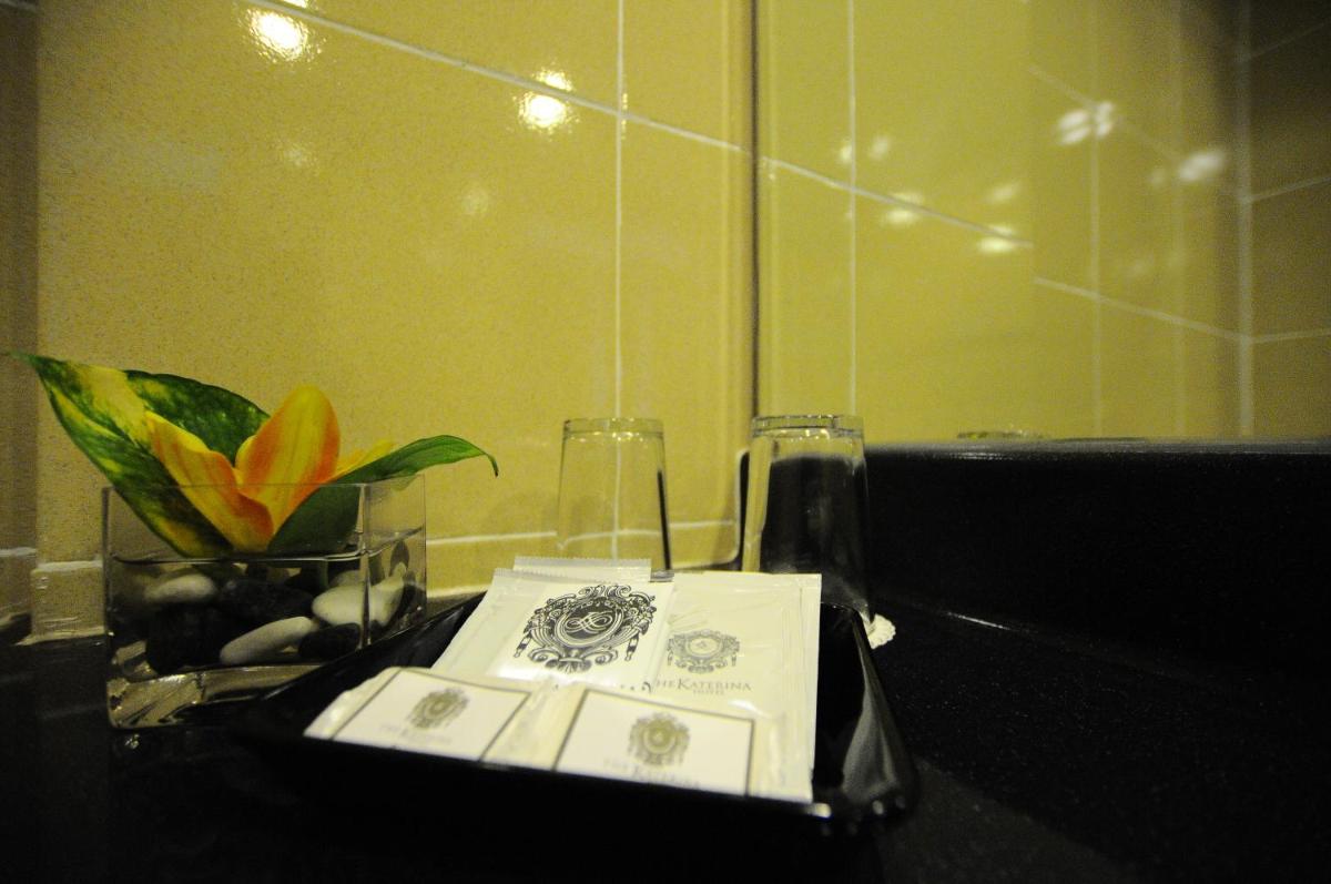 The Katerina Hotel - Housity