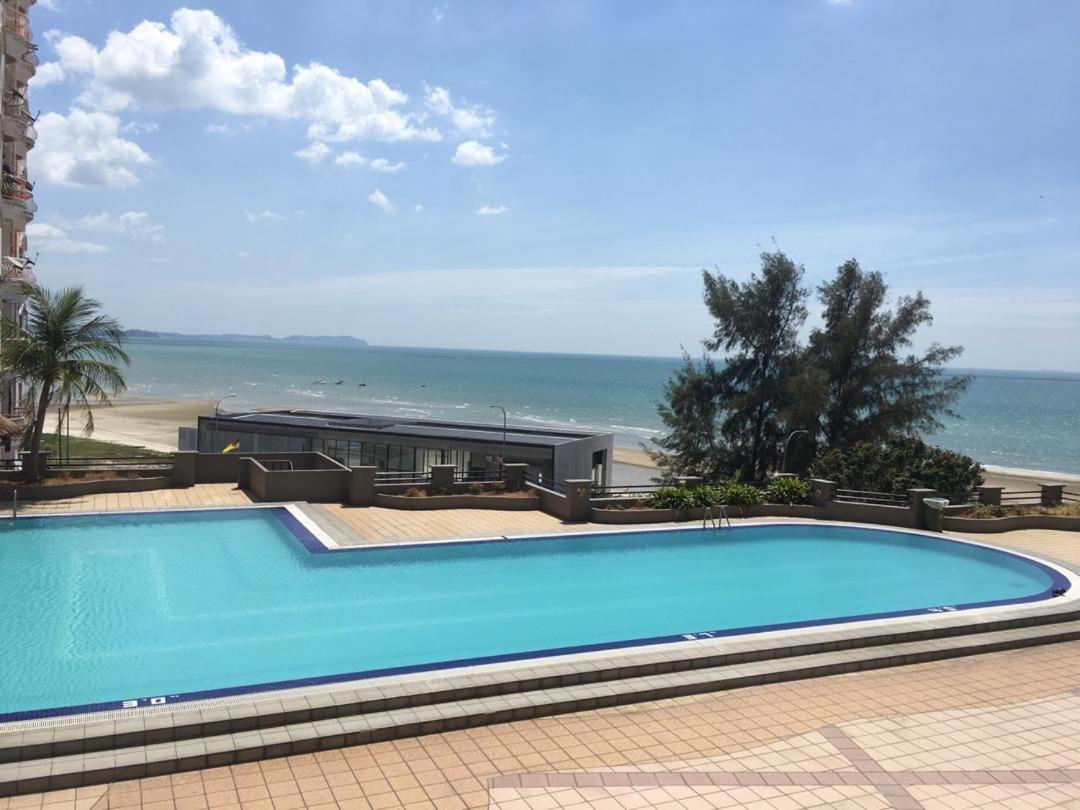 JC Sunshine Bay Resort Apartment Port Dickson - Housity