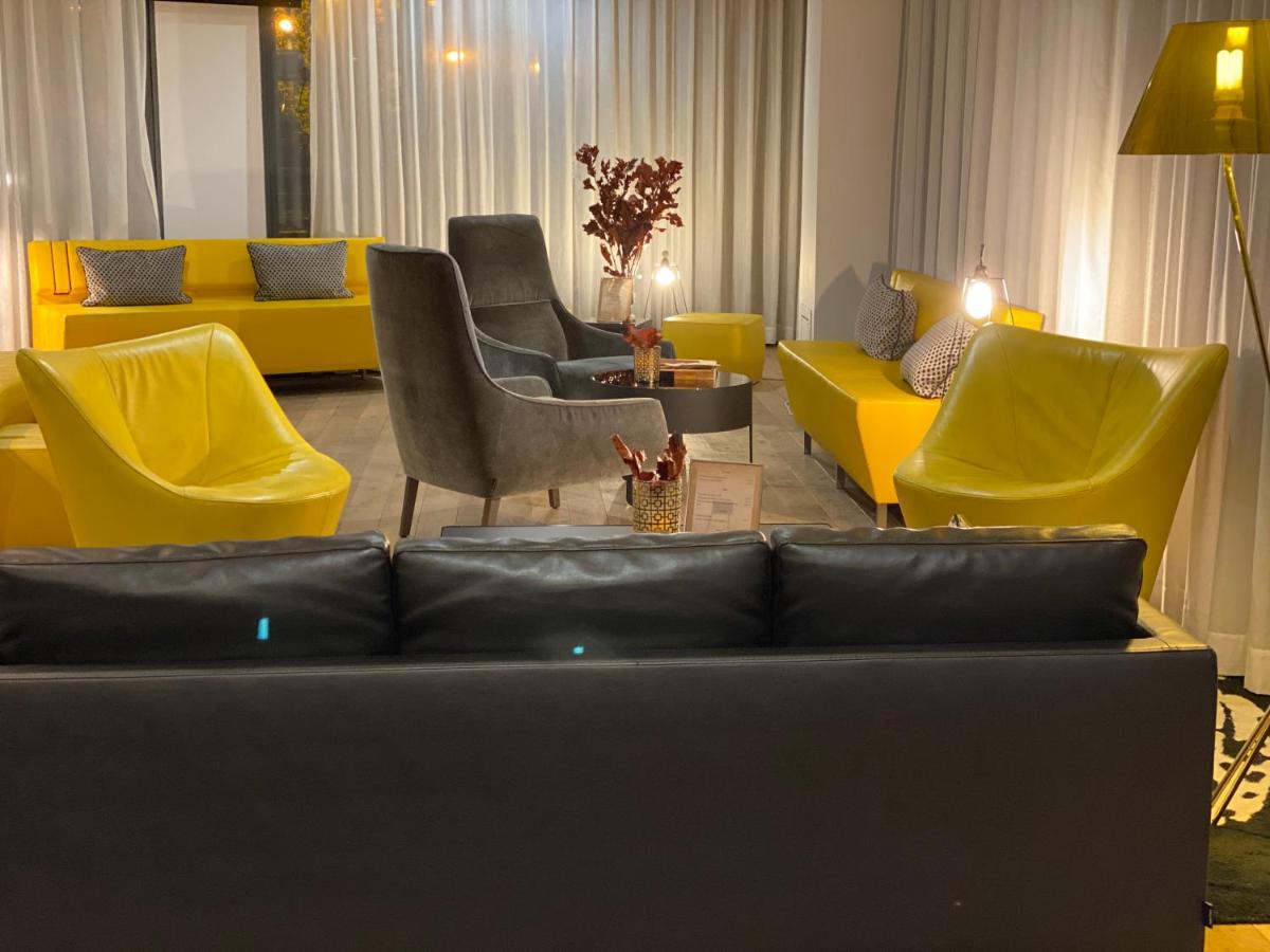 Coin salon dans l'établissement Best Western Plus Thionville Centre