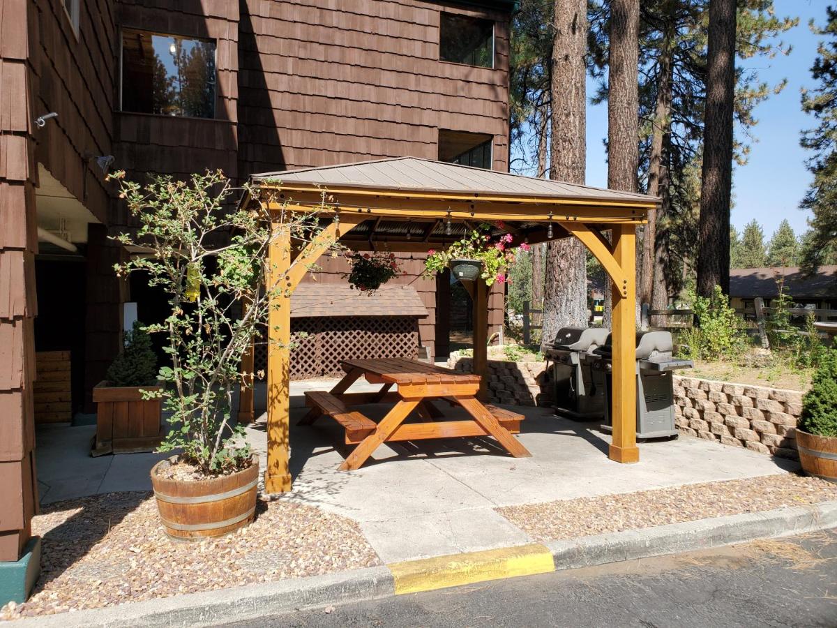 GetAways at Snow Lake Lodge - Housity
