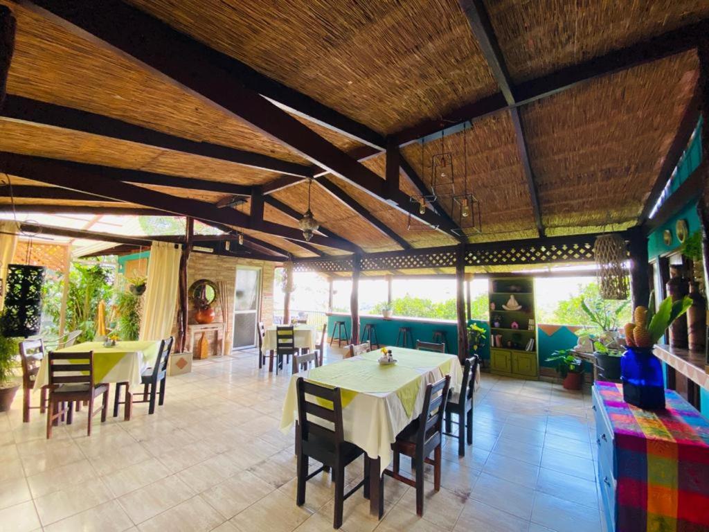 Hotel Villas de la Colina - Housity