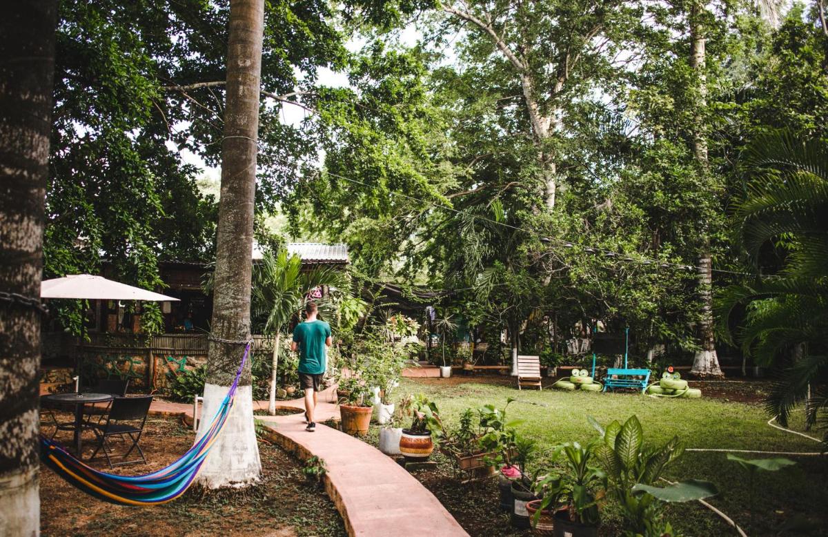 Yaxche Centro Hostal y Camping - Housity