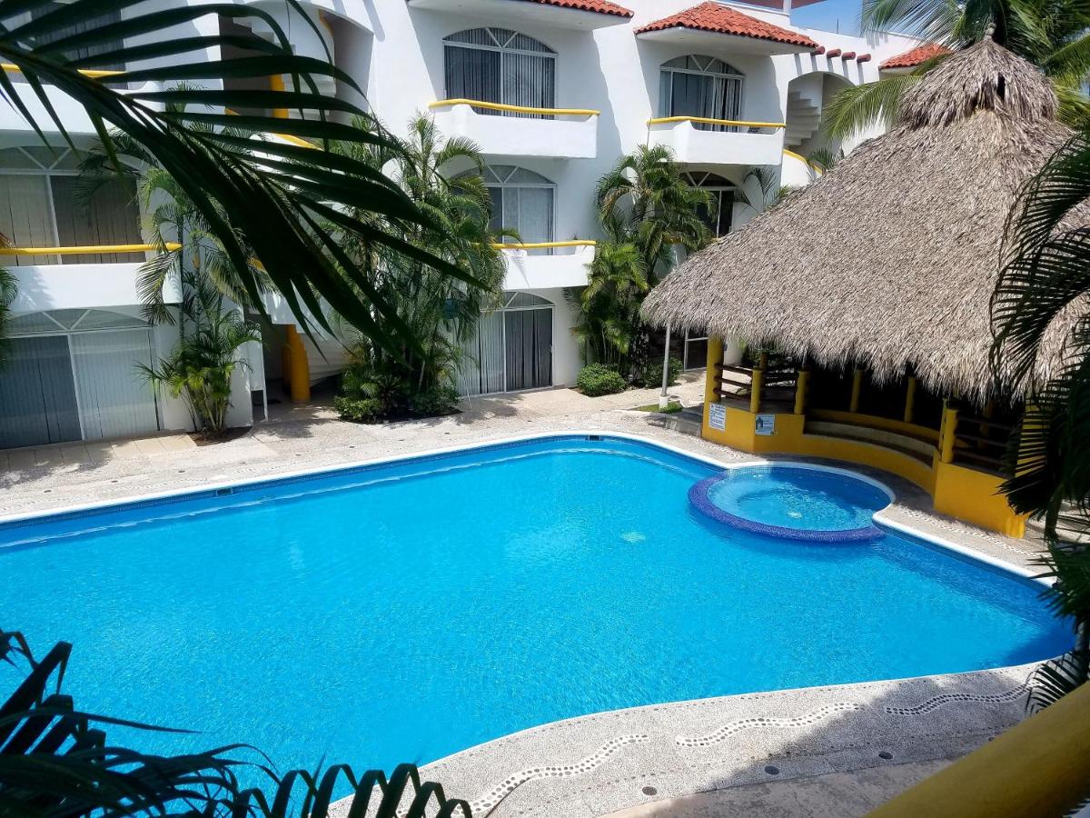 Hacienda Real Suits Ixtapa - Housity