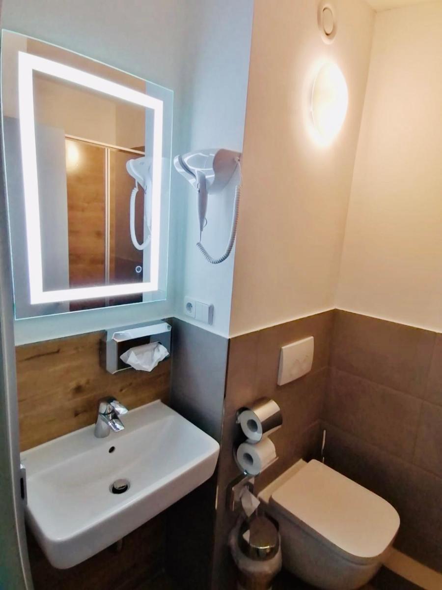 CREO Hotel Dessau - Housity