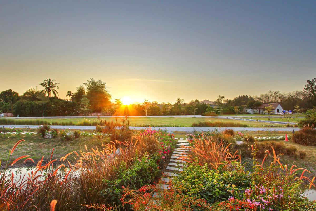 White Knot Khao Yai - Housity