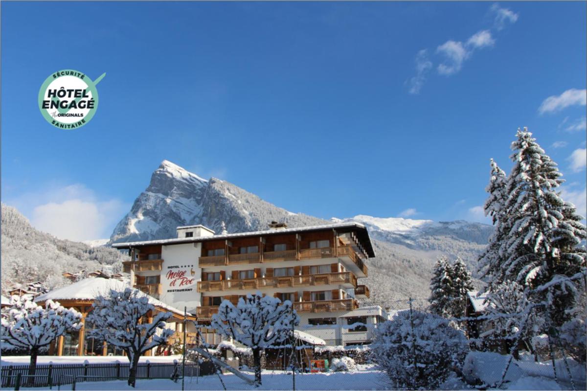 Vue générale sur la montagne ou vue sur la montagne depuis l'hôtel
