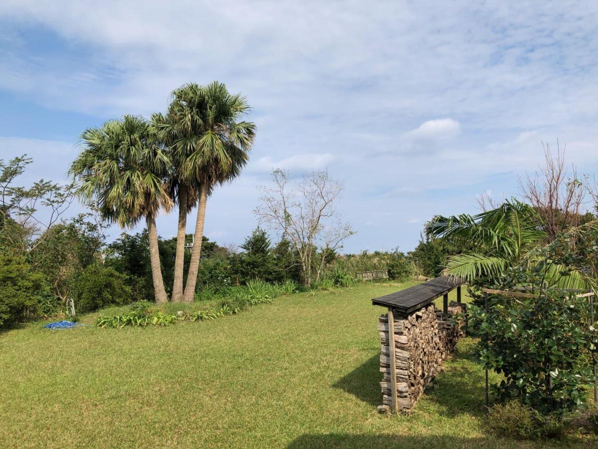Cottage Orange House Yakushima - Housity