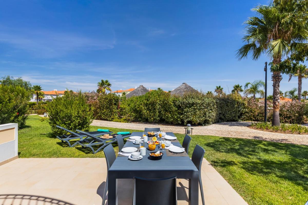 Bebidas em Eden Villas & Apartments