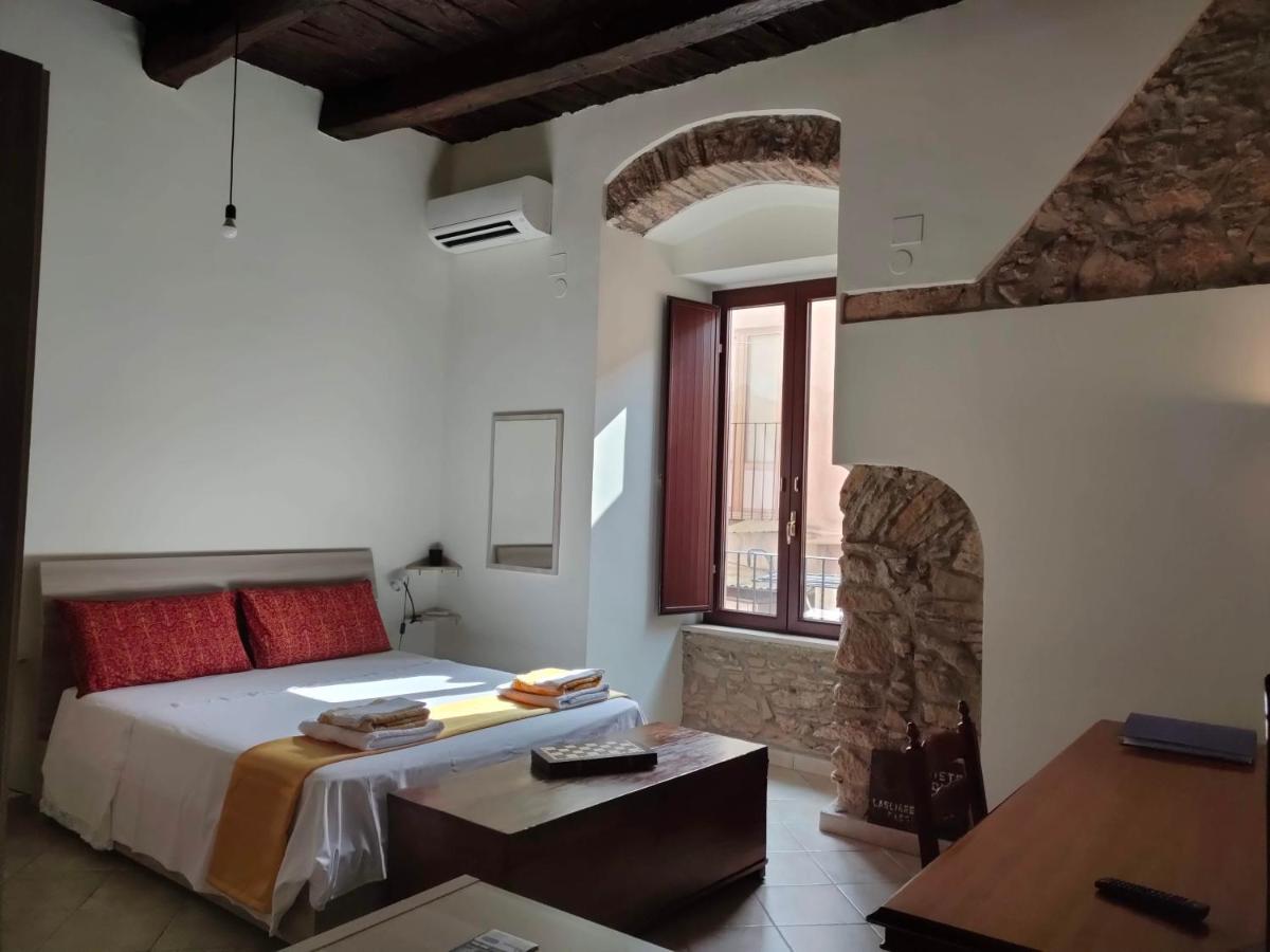 La Pietra Antica - Housity