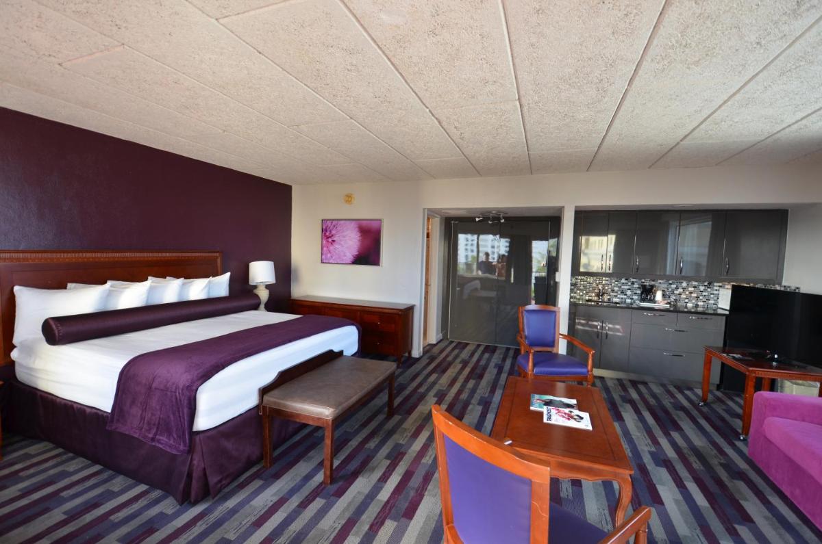 Sea Club Ocean Resort - Housity