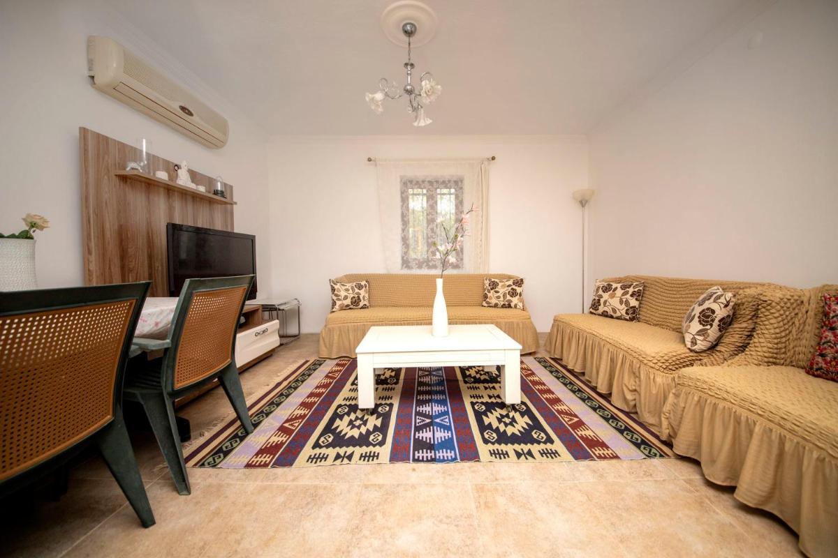 Central Home near Gumusluk Beach in Bodrum - Housity